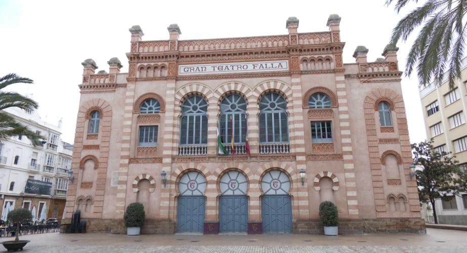 Fachada del Gran Teatro Falla