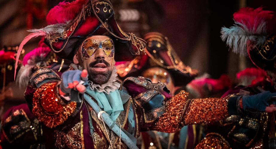 Comparsa, El manicomio