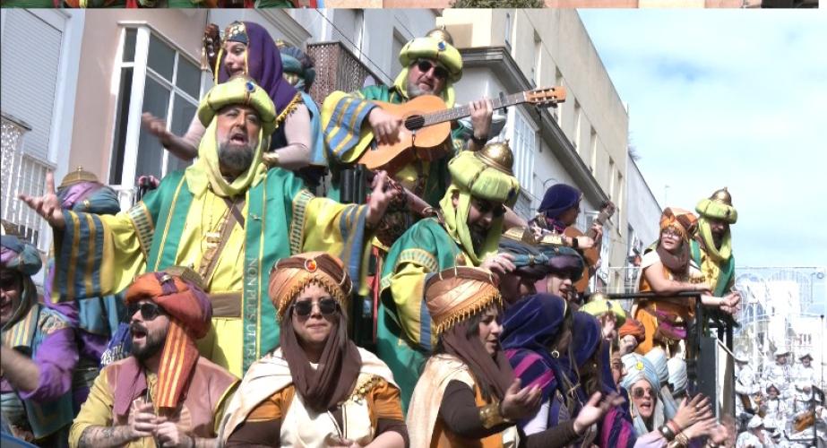 La fiesta local ha traído un buen ambiente a las calles, más tranquilas que los dos primeros días del Carnaval