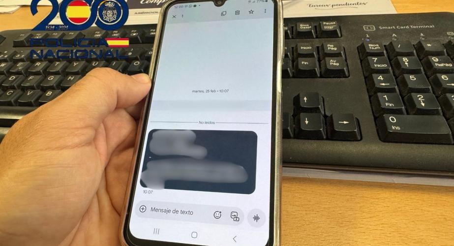 Imagen de bloqueo de cuenta bancaria.