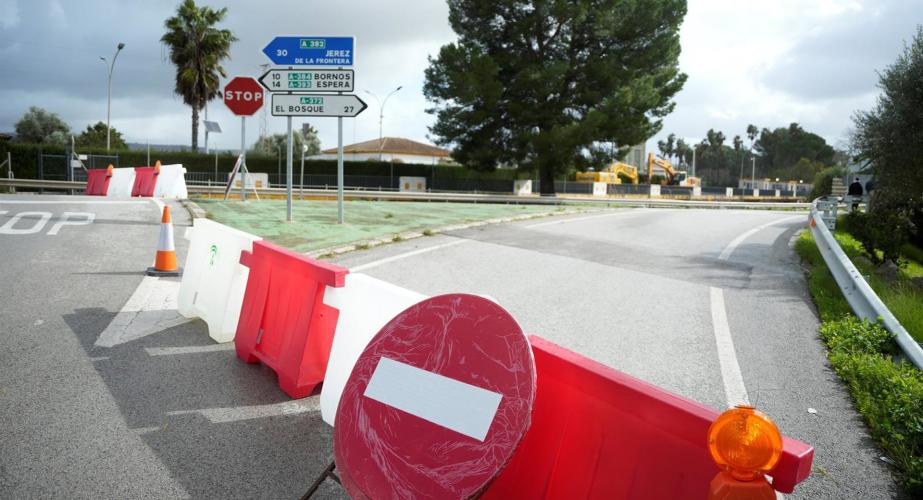 Carretera de acceso a Arcos cortada por los efectos de la borrasca la pasada semana