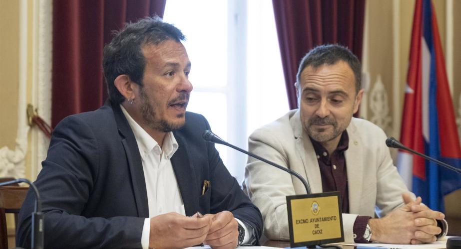  José María González con el concejal de Hacienda en 2023