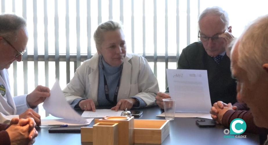 Encuentro entre representantes del Colegio Oficial de Médicos y del Sindicato Médico de Cádiz. 