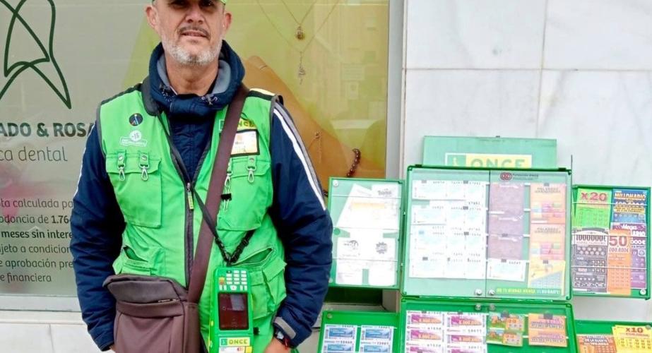 El vendedor que ha repartido fortuna entre los portuenses