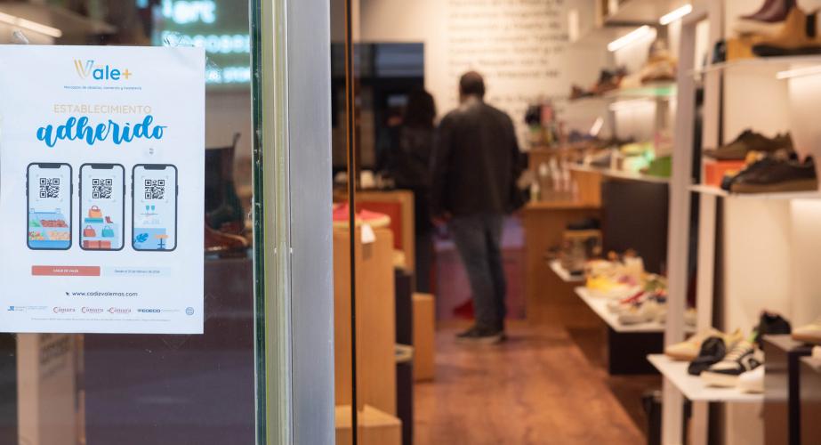 Establecimiento adherido a la campaña Cádiz Vale Más. 