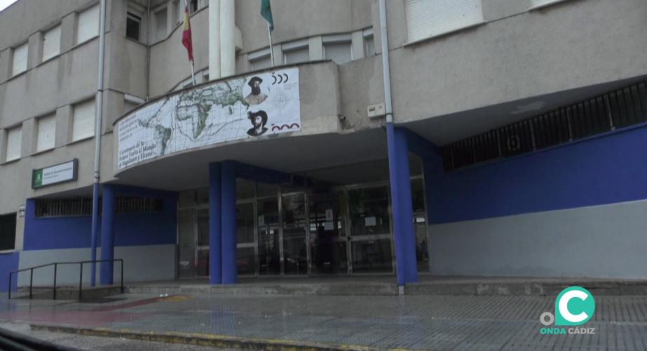 Fachada del instituto Fernando Aguilar Quignon