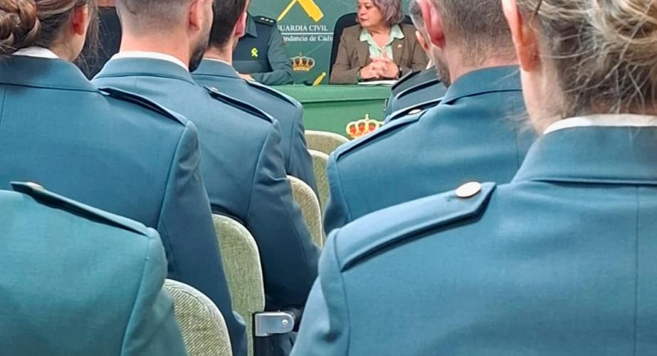 La subdelegada del Gobierno de España en Cádiz, Blanca Flores, ha participado en la presentación de 33 nuevos guardias civiles.