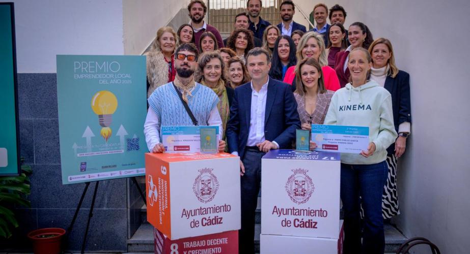 Acto de presentación de la nueva edición del Sorteo de Oro de Cruz Roja.
