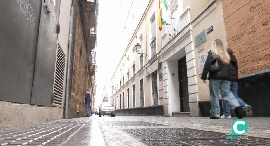 Entrada al CEIP San Felipe por la calle Sacramento