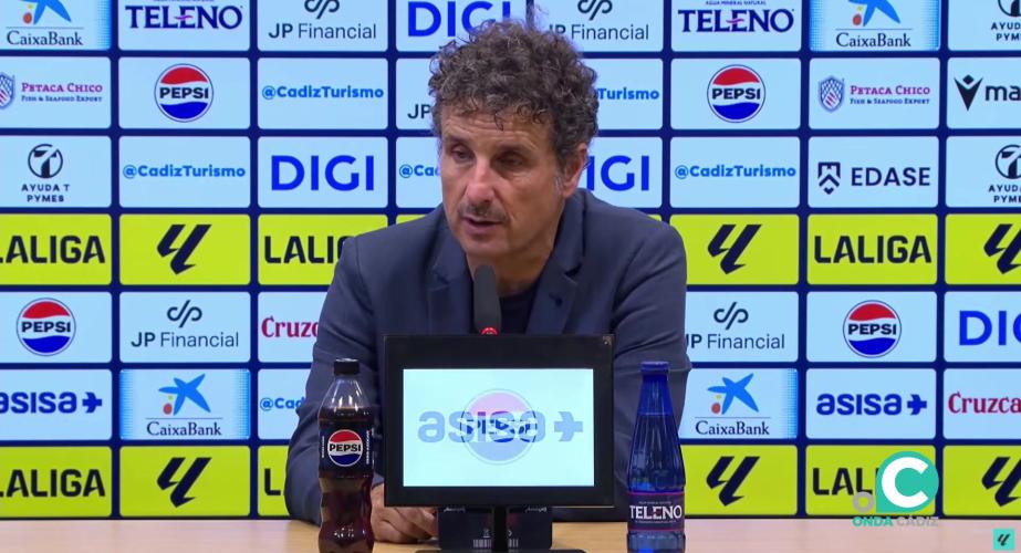 Imanol Idiakez analiza comparece ante los medios tras el choque ante el cuadro gallego