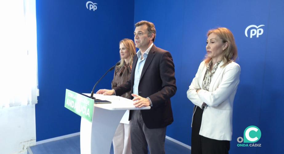 El presidente provincial del PP durante su intervención este lunes en rueda de prensa