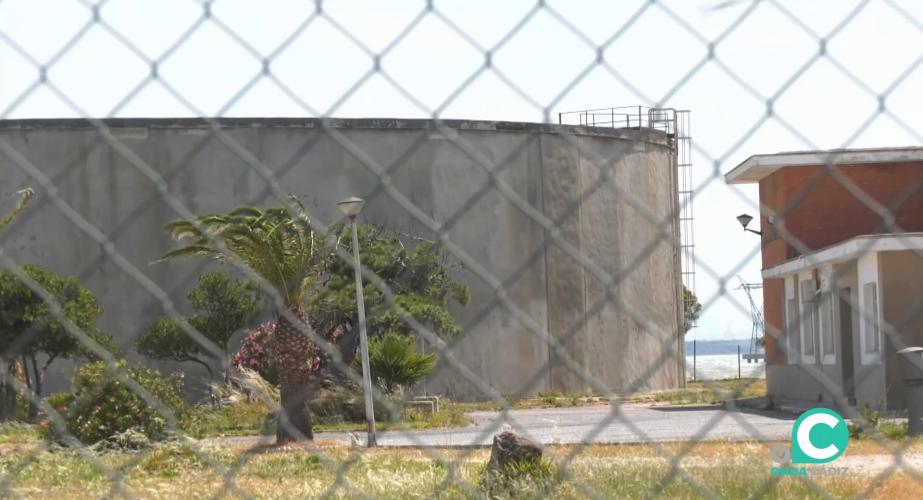 Depósitos en la capital gaditana