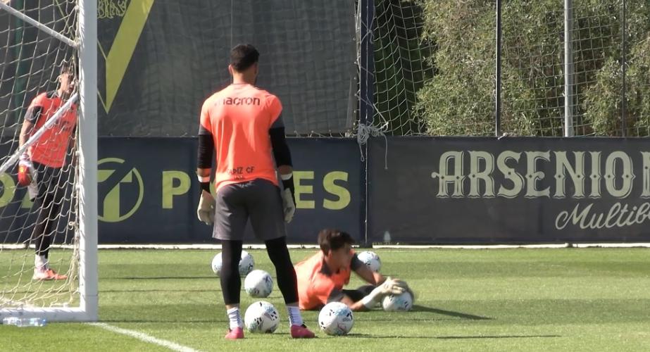 El Cádiz anuncia la baja de ocho jugadores que terminan contrato en junio.
