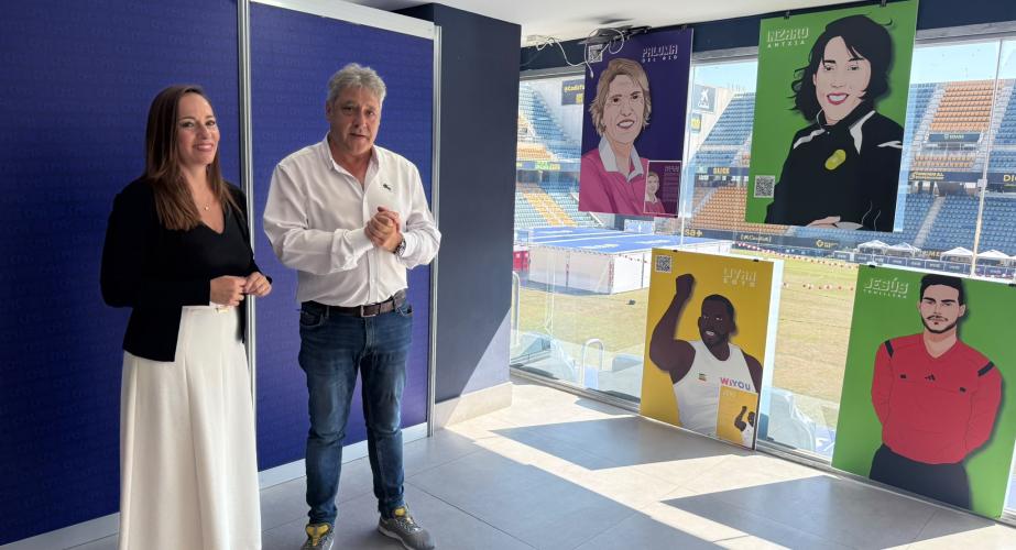 El estadio acoge una muestra con doce referentes en el deporte que pertenecen al colectivo LGTBI
