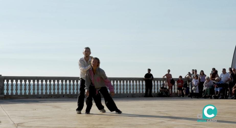 Cádiz en Danza