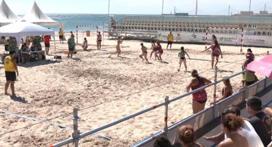 Los torneos se celebrarán hasta el próximo 9 de agosto en este espacio ubicado en la playa Victoria