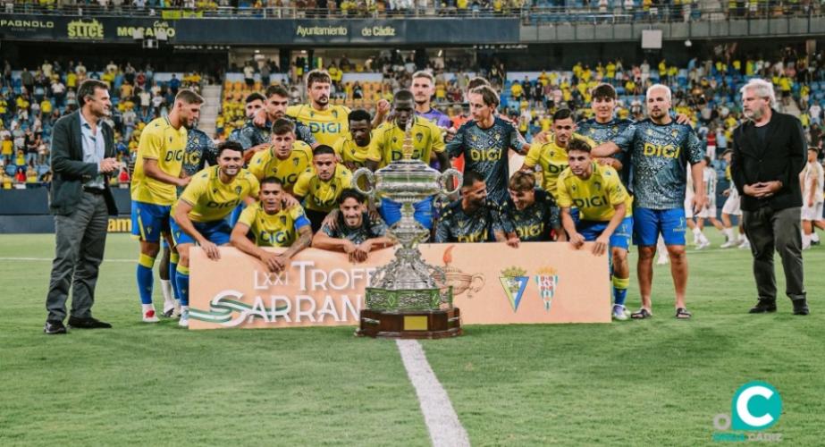 El conjunto cadista se hizo con la última edición del Trofeo (Foto: Cádiz CF)