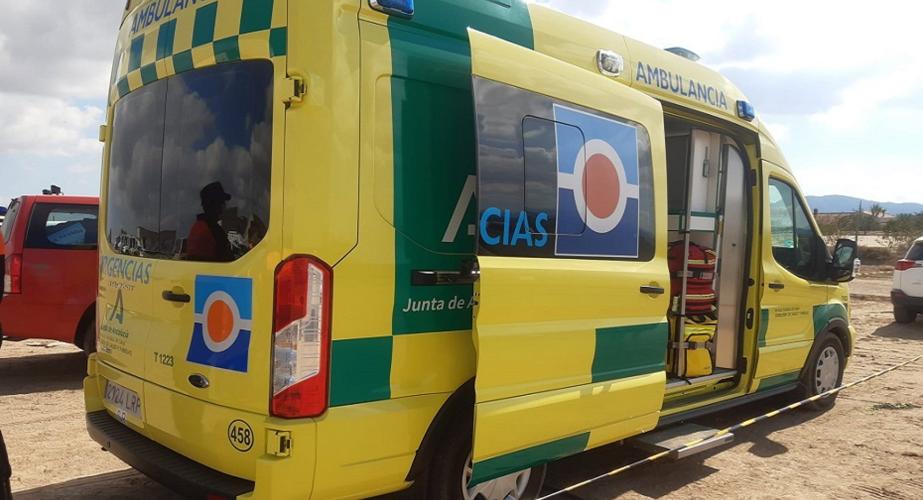 Imagen de archivo de una ambulancia del Centro de Emergencias Sanitarias 061