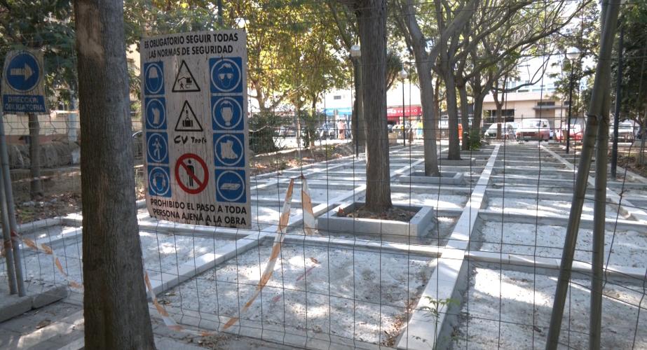 El miércoles se reanudan las obras del acerado en los jardines de la plaza Asdrúbal