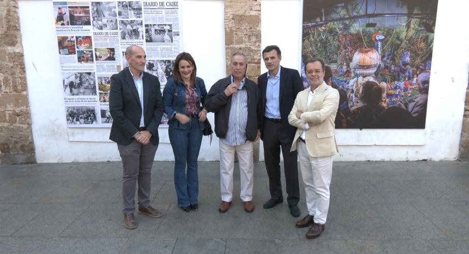 La historia de los Tosantos en la fachada del Mercado
