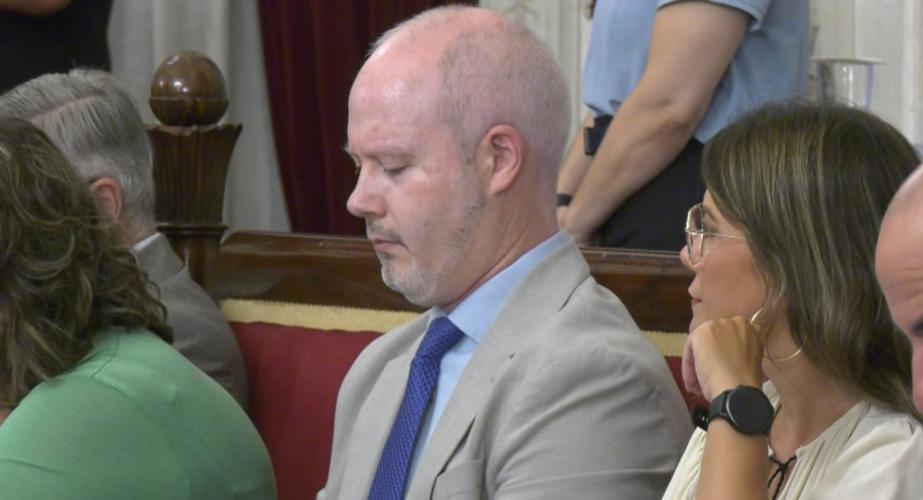 El PSOE lamenta que halla quedado desierta la licitación de promociones de vivienda de Procasa en dos calles de Cádiz