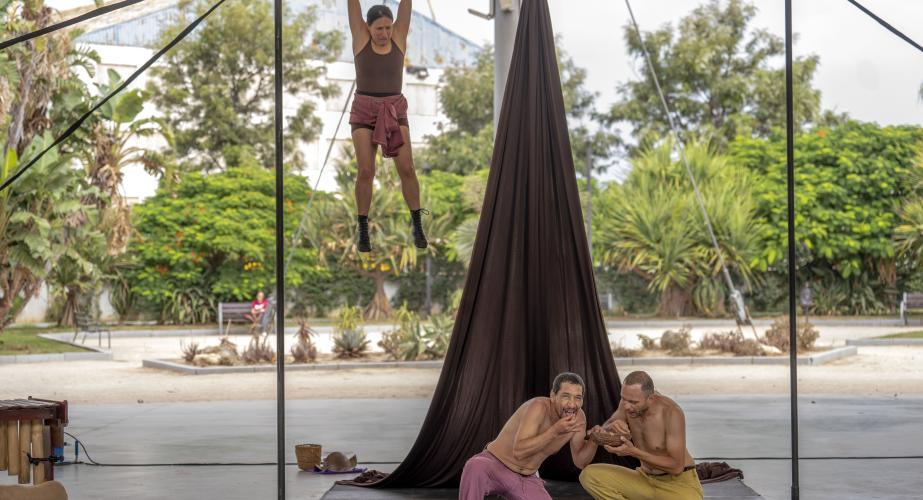 La calle se convirtió en la jornada del sábado en protagonista de este festival de teatro