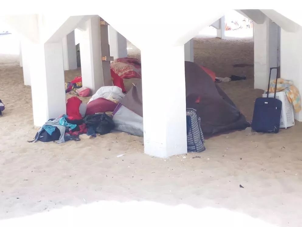 noticias cadiz bajos la caleta sin techo_0.jpg noticias cadiz bajos la caleta sin techo_0.jpg