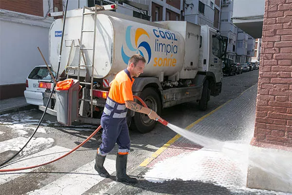 noticias cadiz limpieza suficointer.jpg noticias cadiz limpieza suficointer.jpg
