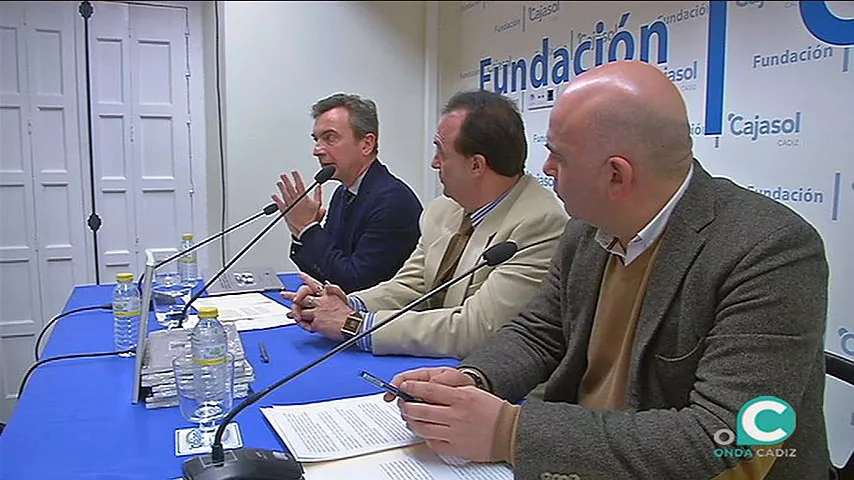 noticias cadiz presentacion libro carnaval cajasol.jpg noticias cadiz presentacion libro carnaval cajasol.jpg