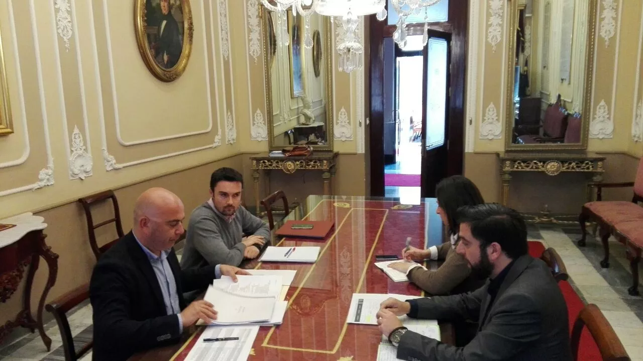 noticias cadiz reunion psoe y equipo de gobierno.jpg noticias cadiz reunion psoe y equipo de gobierno.jpg