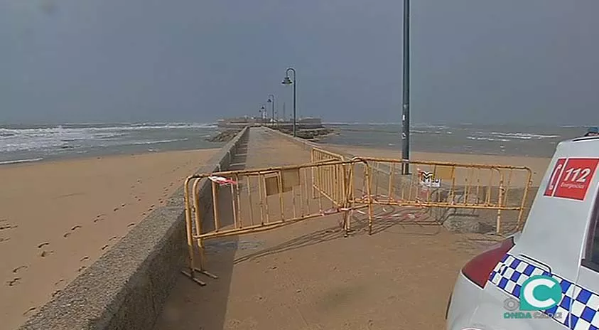 noticias cadiz cierre paseo fernando quiñones.jpg noticias cadiz cierre paseo fernando quiñones.jpg