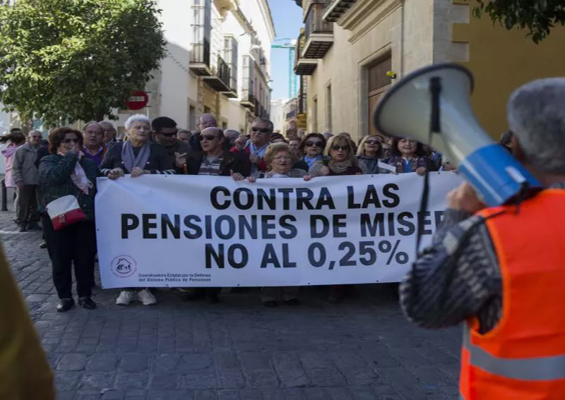 noticias cadiz manifa pensiones.jpg