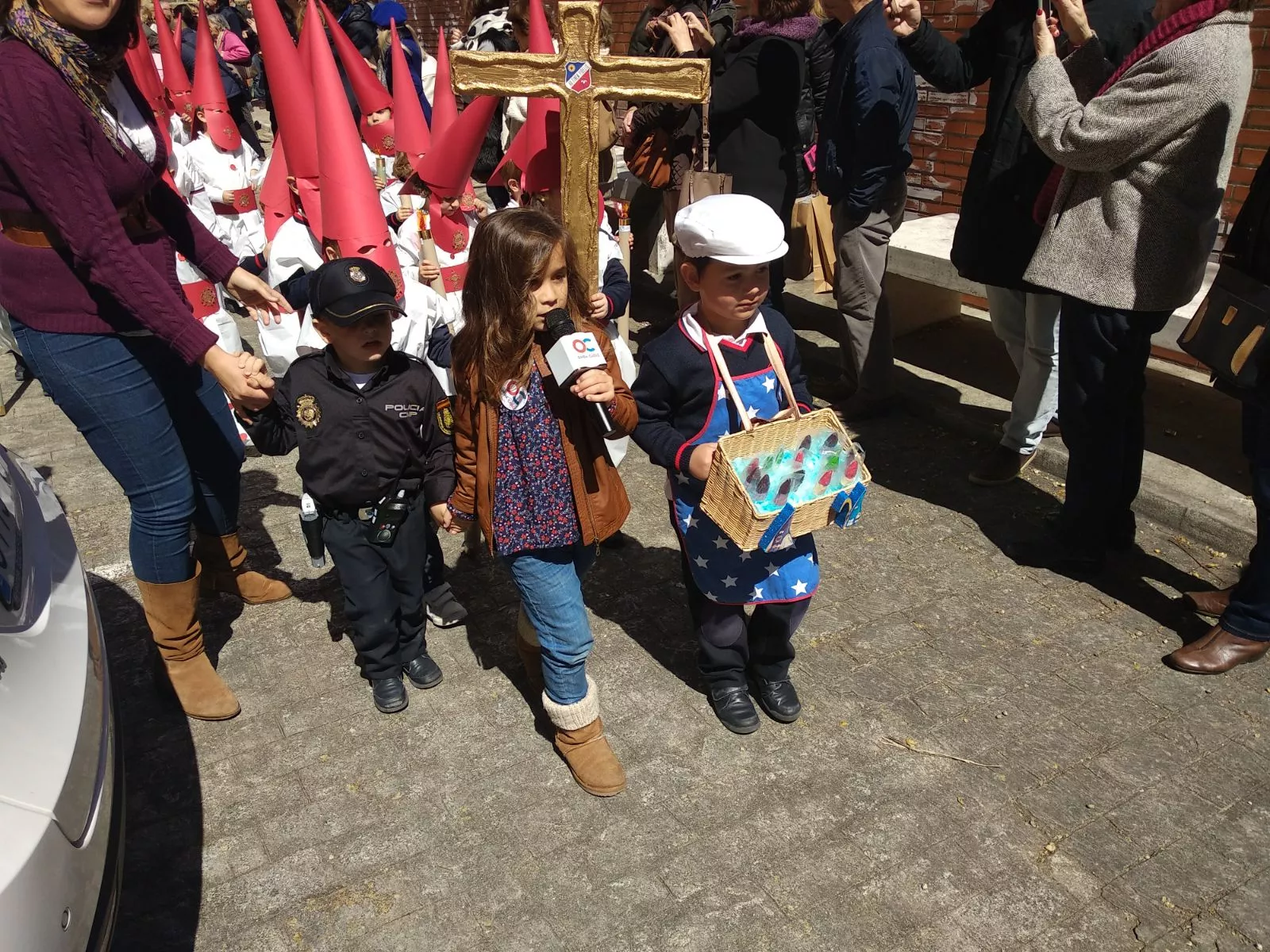 noticias cadiz procesion esclavas.jpg