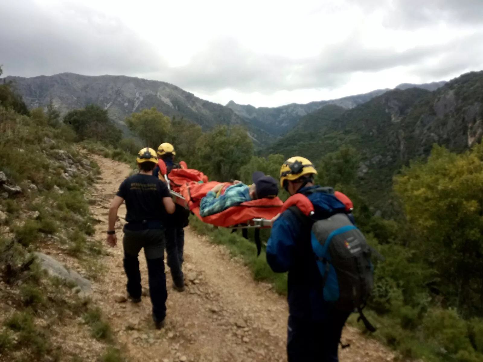 GRM. TRASLADO SENDERISTA GARGANTA VERDE 30-04-18.jpeg GRM. TRASLADO SENDERISTA GARGANTA VERDE 30-04-18.jpeg