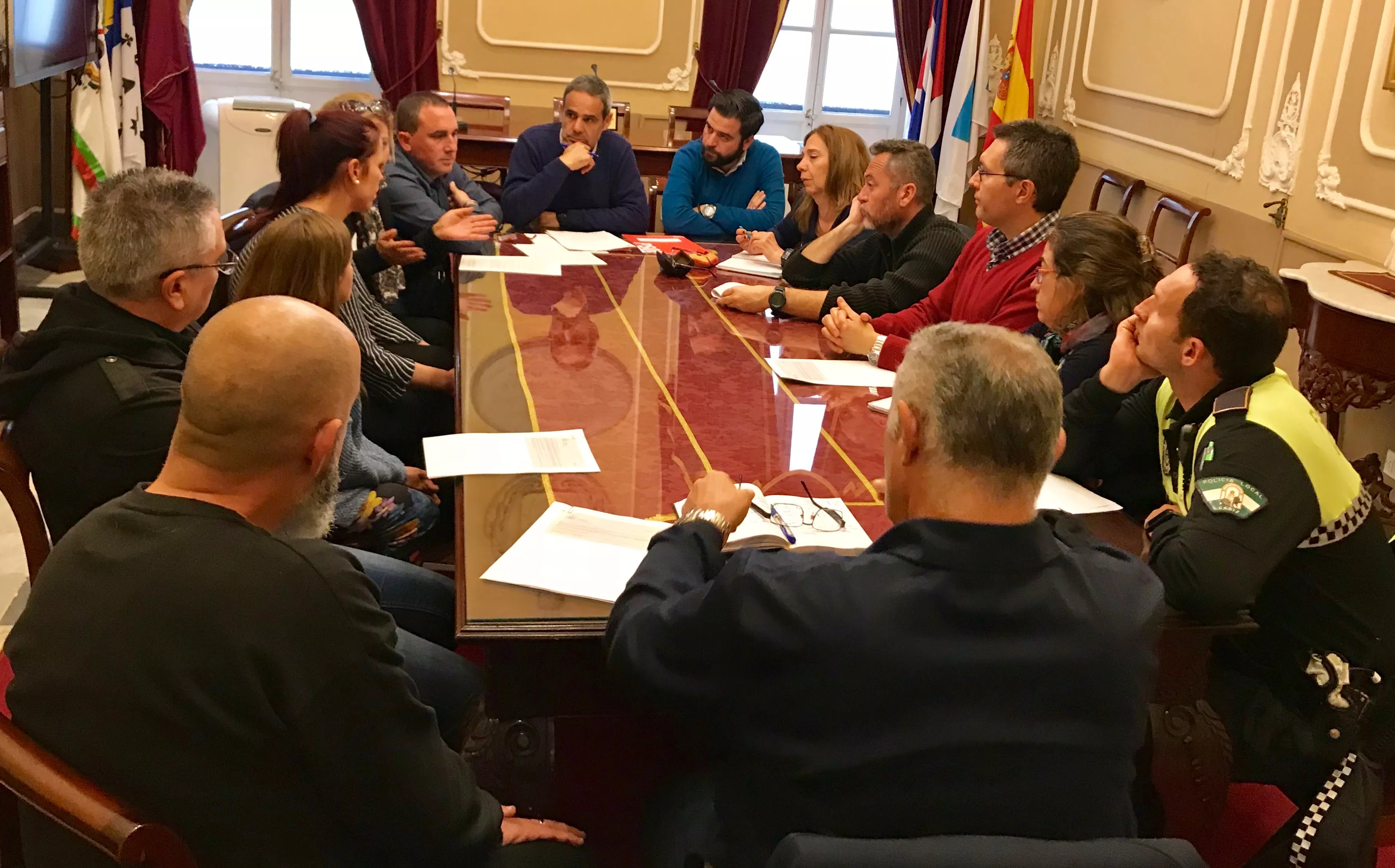 NOTICIAS CADIZ PSOE REUNIÓN ACOMODADORES 100418.JPG