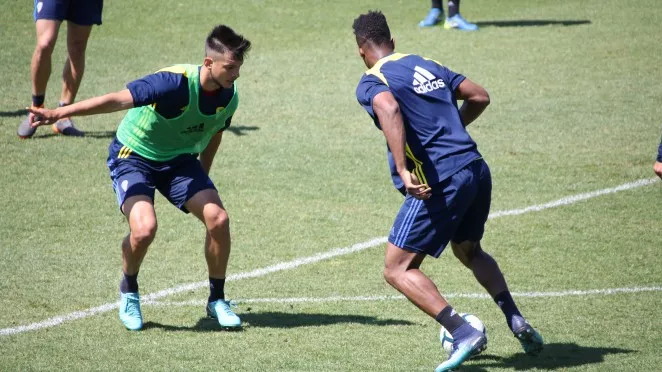 NOTICIAS CADIZ ENTRENAMIENTO CADIZ CF_0.jpg