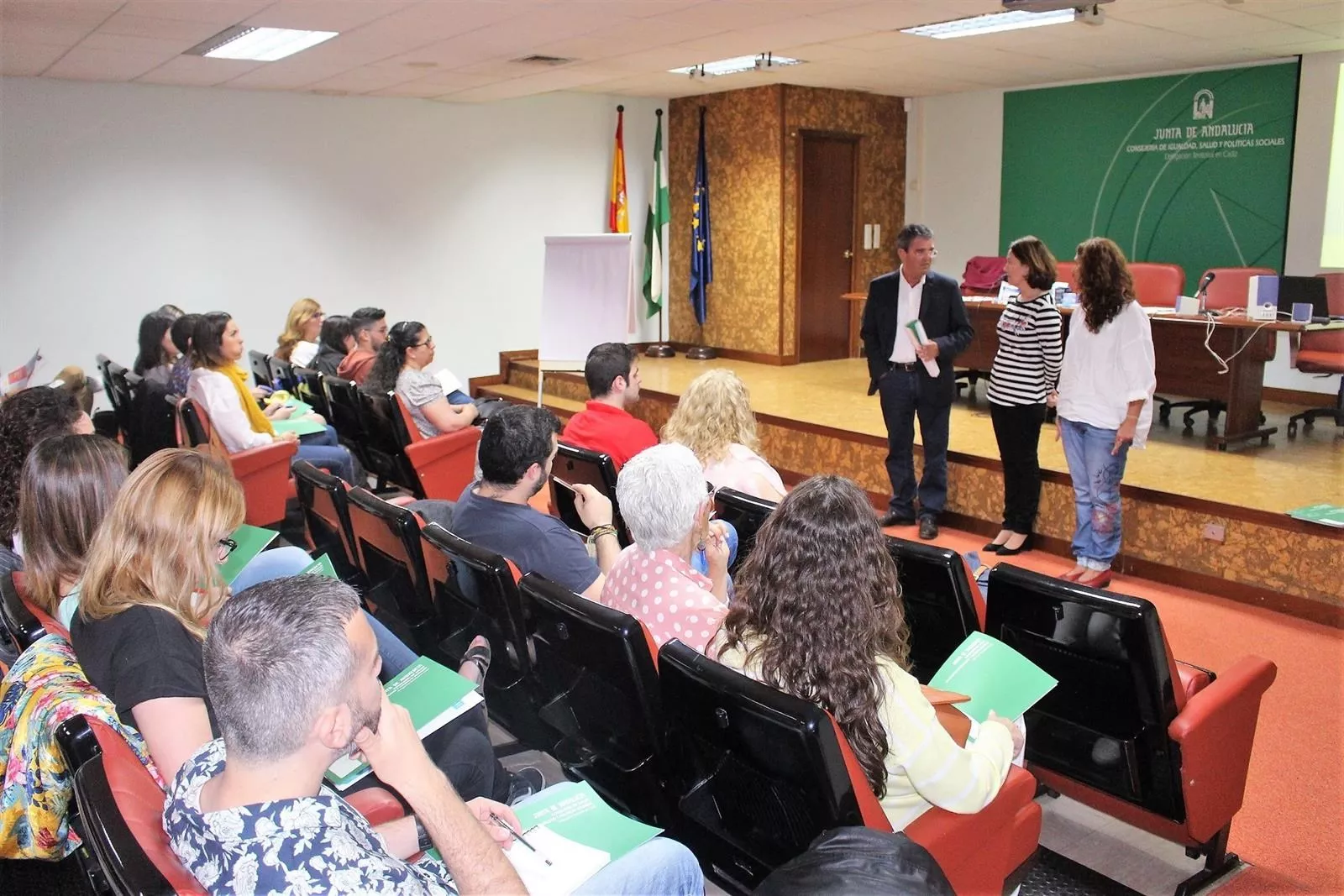 noticias cadiz curso vih.jpg