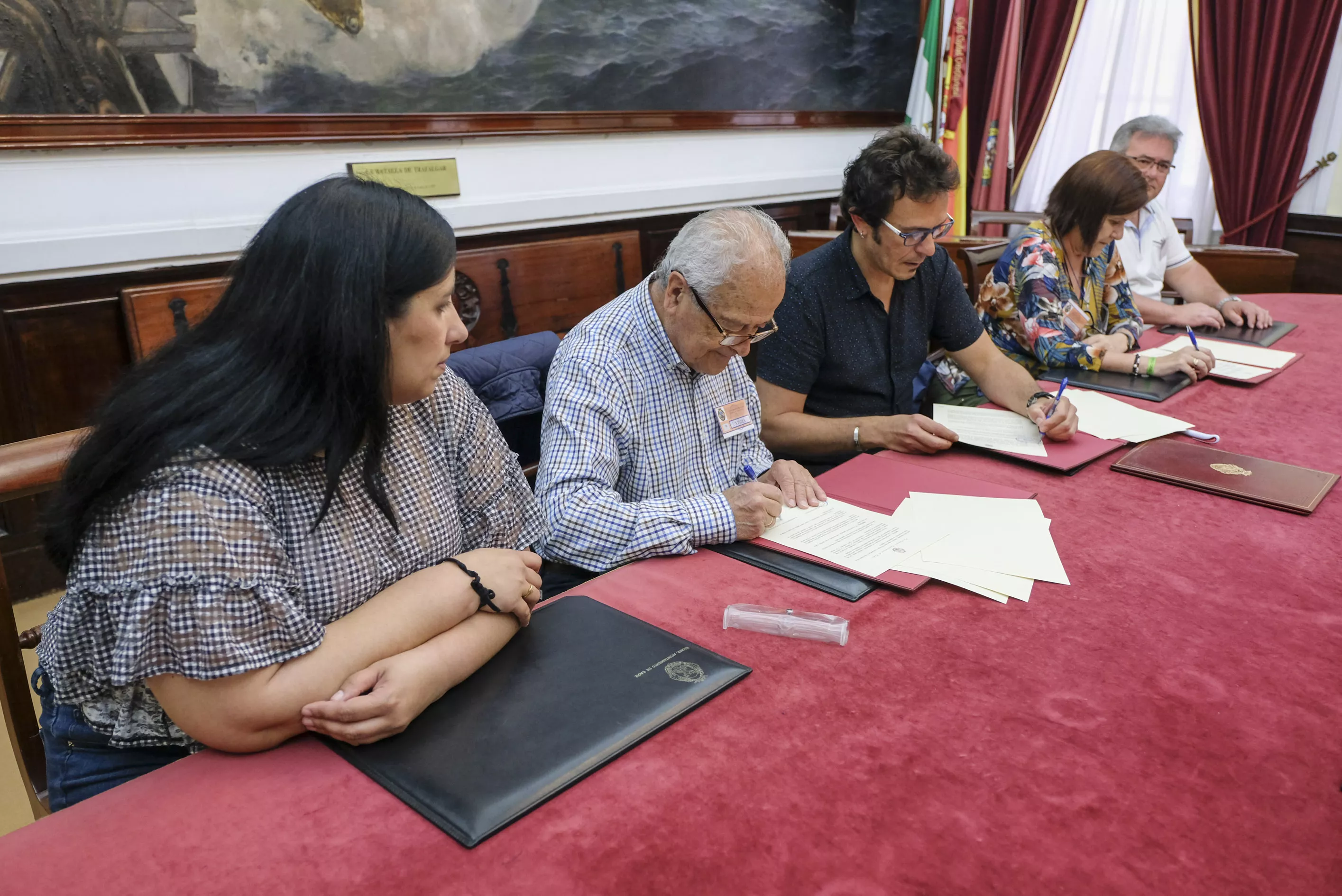 noticias cadiz firma convenio esclerosis multiple_0.jpg