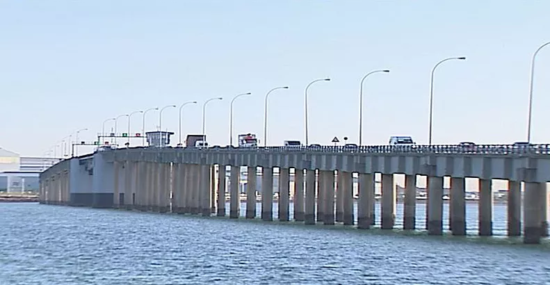 noticias cadiz trafico puente carranza1.jpg