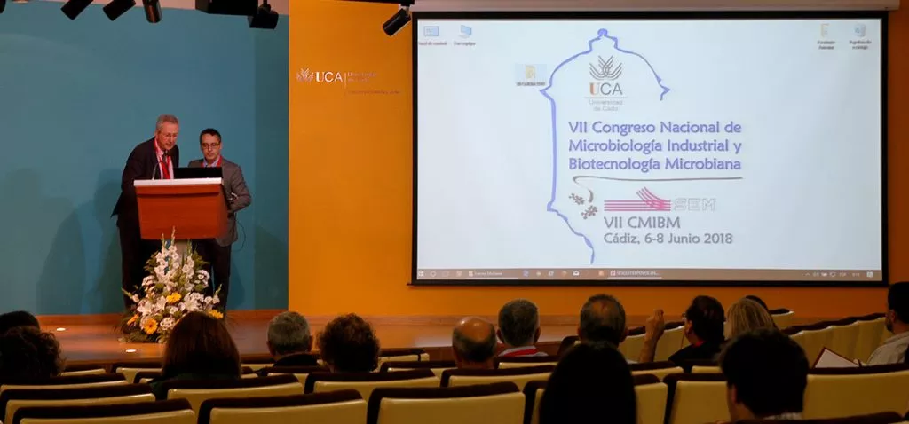 noticias cadiz congreso microbiologia.jpg