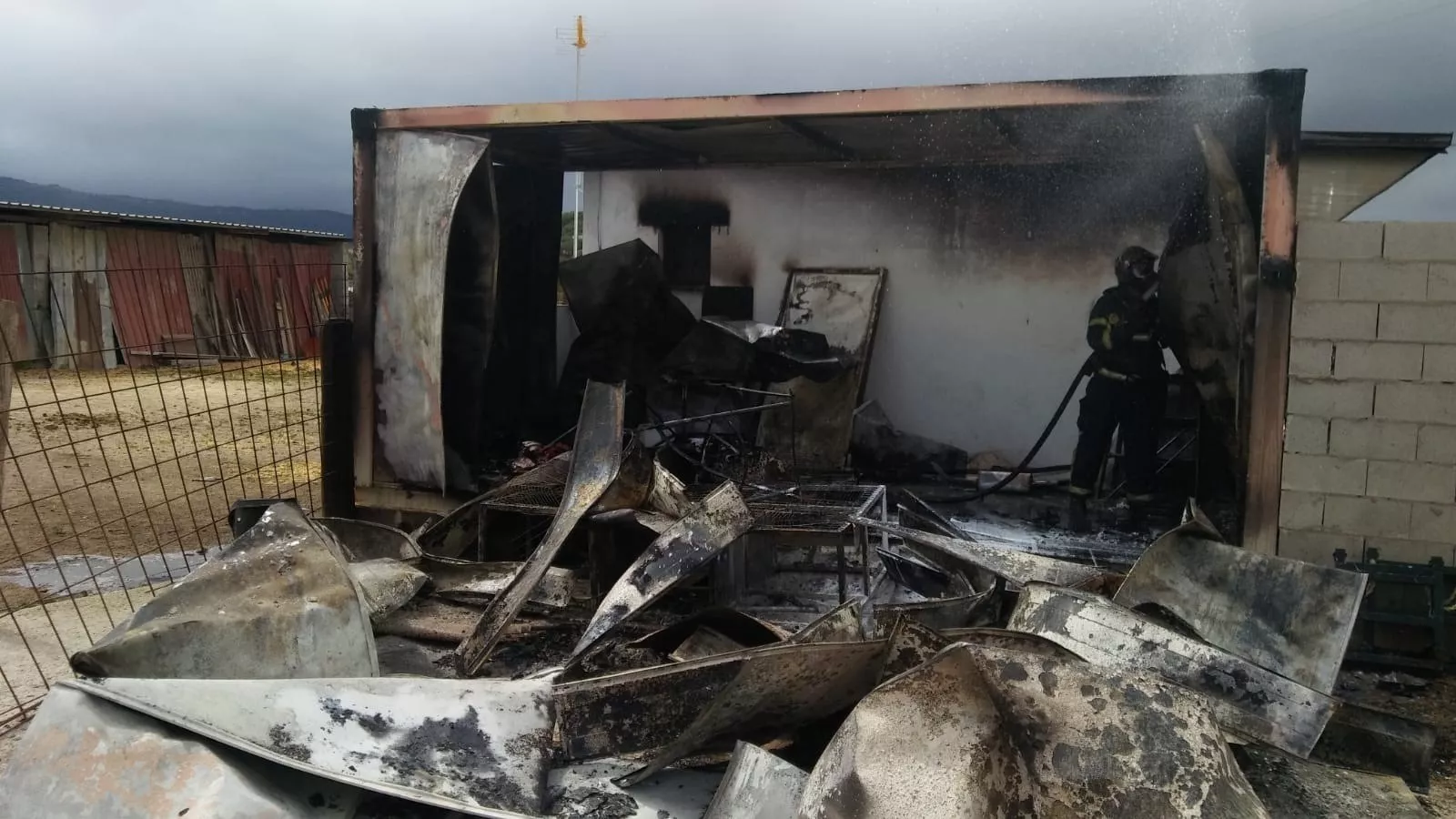 noticias cadiz incendio contenedor.jpg noticias cadiz incendio contenedor.jpg