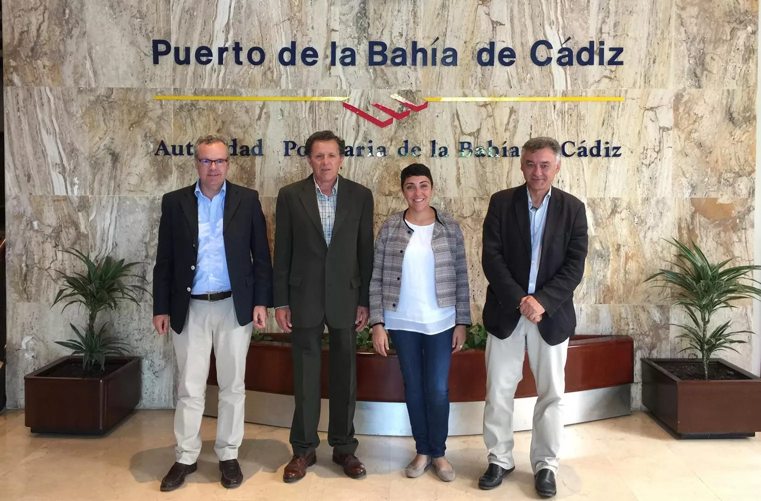 noticias cadiz visita puerto de cadiz.jpg