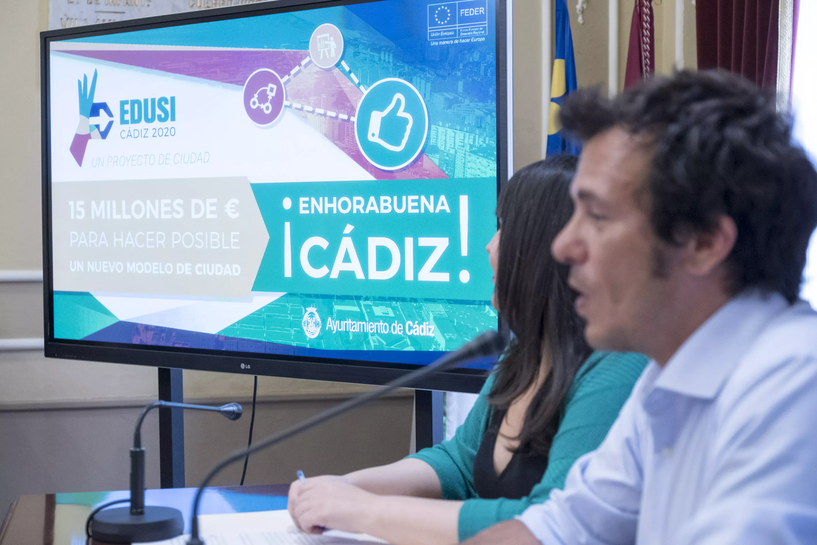 Imagen de archivo EDUSI.jpg
