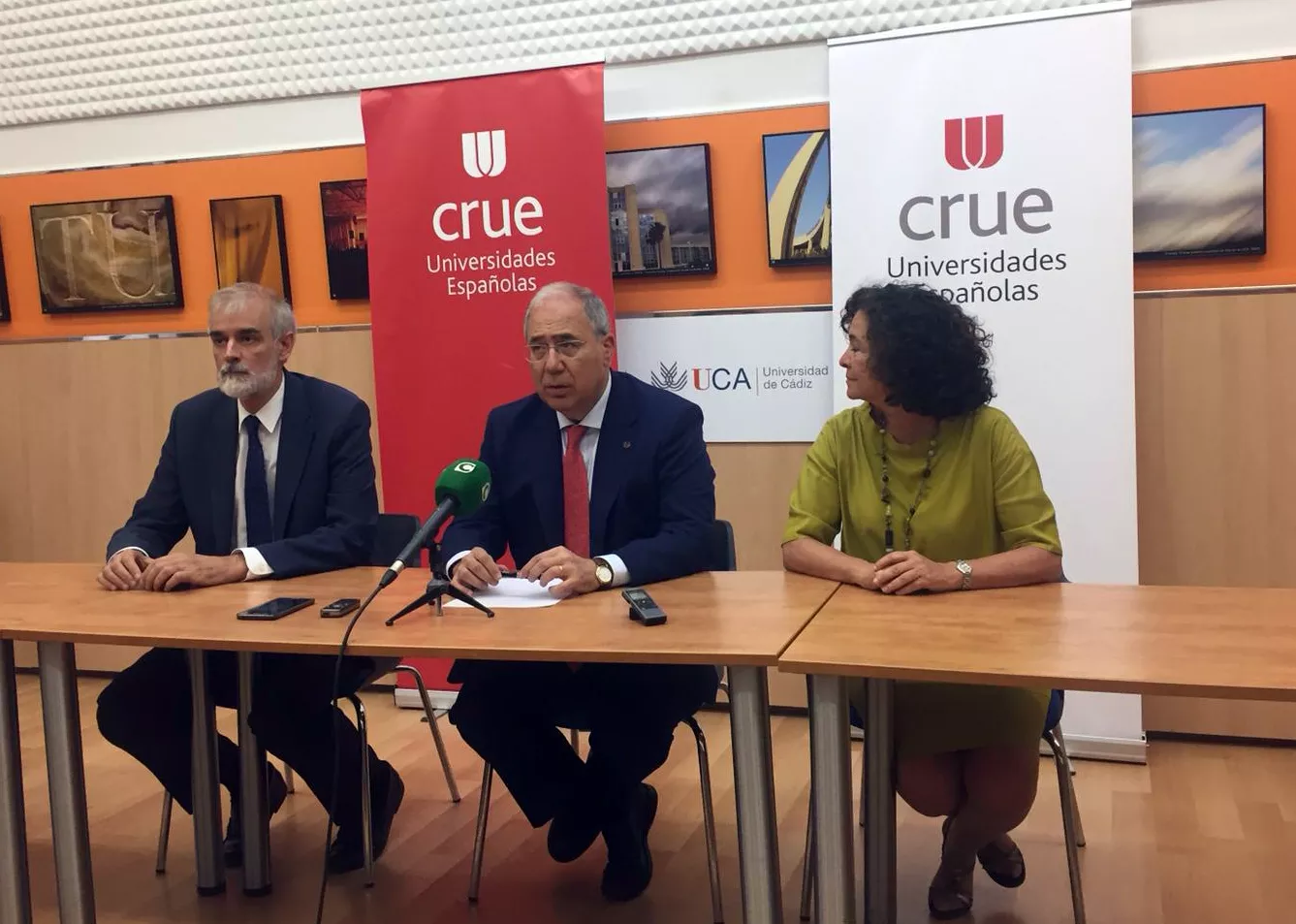 noticias cadiz CRUE.jpg