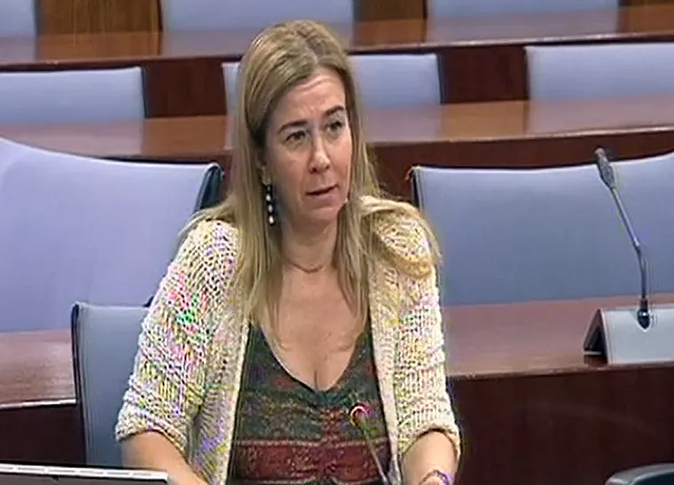 Teresa Ruiz-Sillero en el debate en la Comisión de Turismo y Deporte del Parlamento andaluz noticias cadiz Ruiz-Sillero World Race Vela 1.jpg