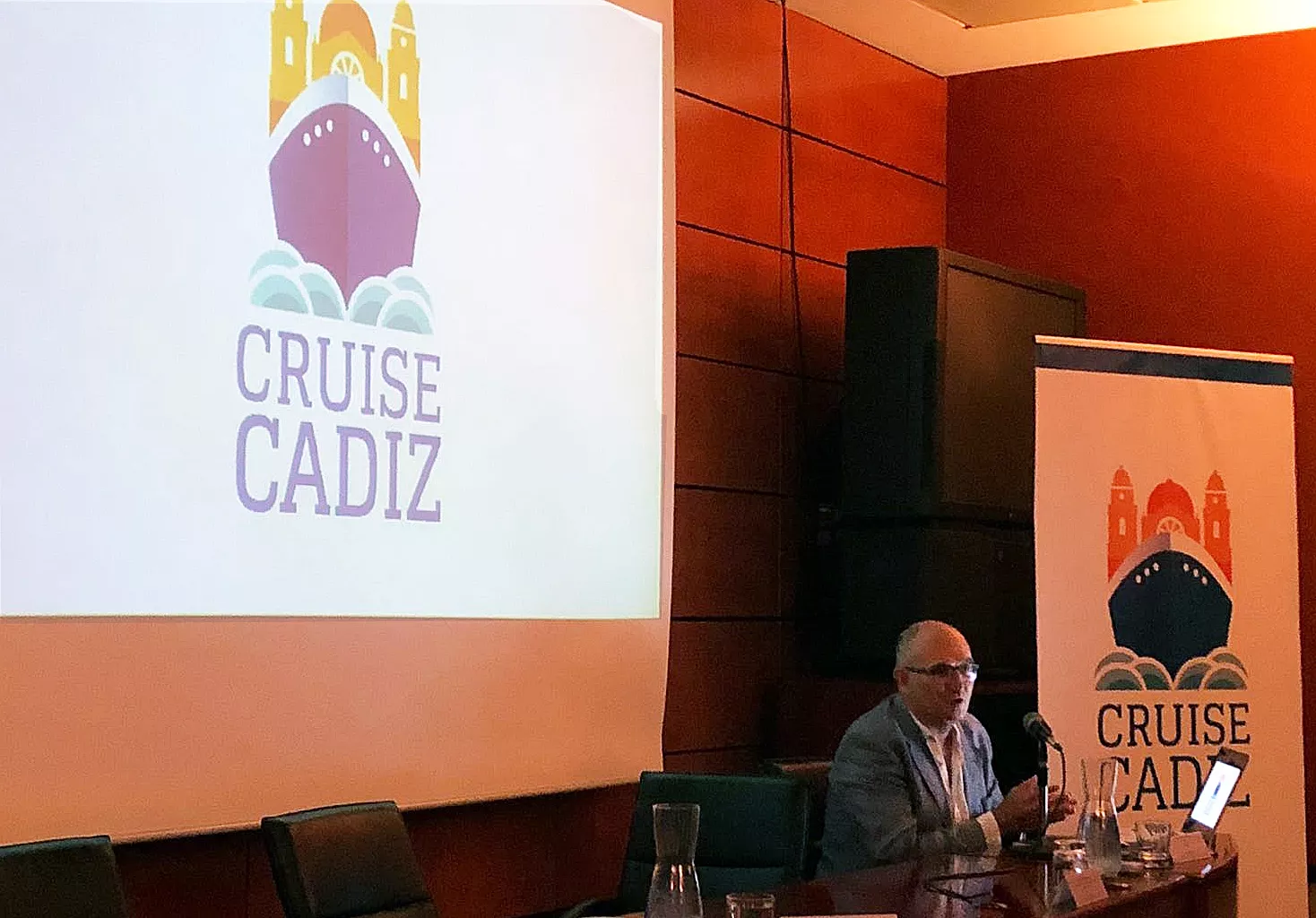 noticias cadiz cruceros ok.jpg