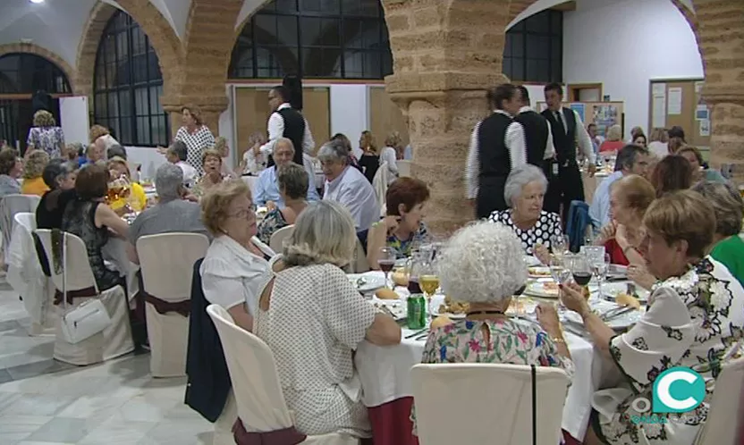 noticias cadiz madre coraje cena.jpg noticias cadiz madre coraje cena.jpg