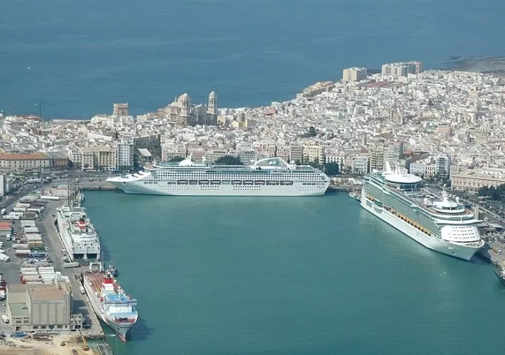 noticias cadiz puerto de cadiz cruceros.jpg noticias cadiz puerto de cadiz cruceros.jpg