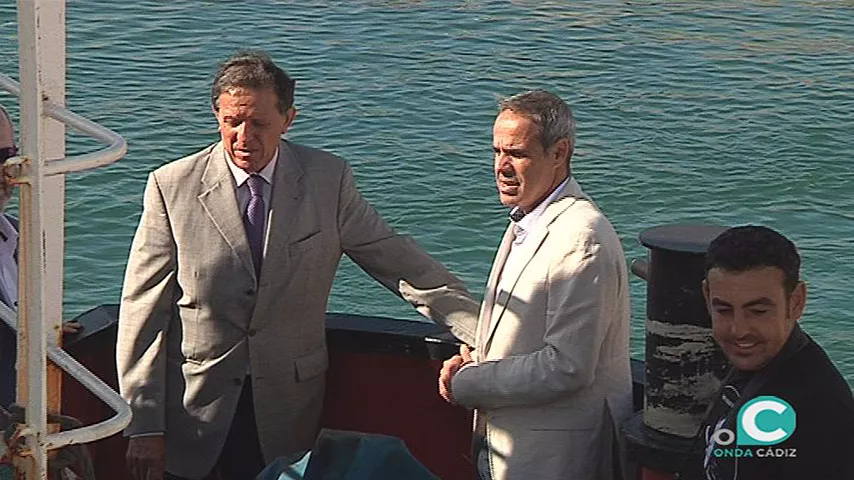 noticias cadiz subdelegado visita muelle.jpg