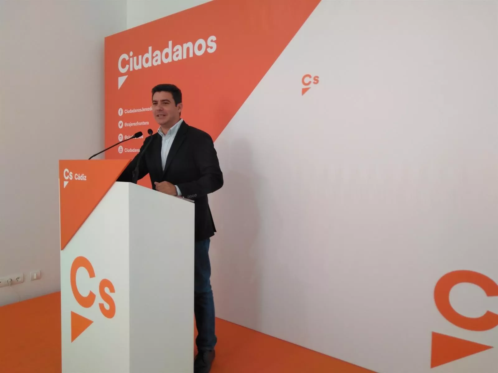 ciudadanos_0.jpg